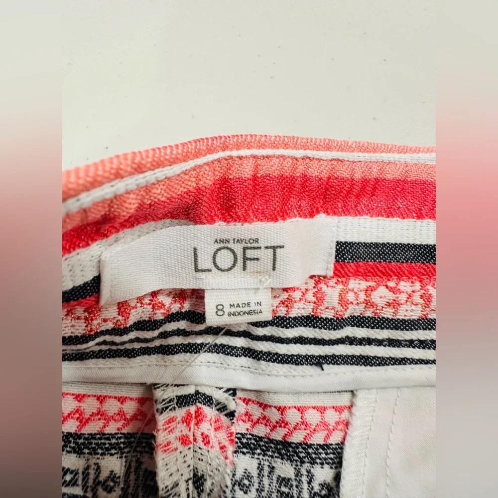Ann‎ Taylor The Riviera Shorts  Womens Size 8 Textured  Aztec Stripe Boho NWT
